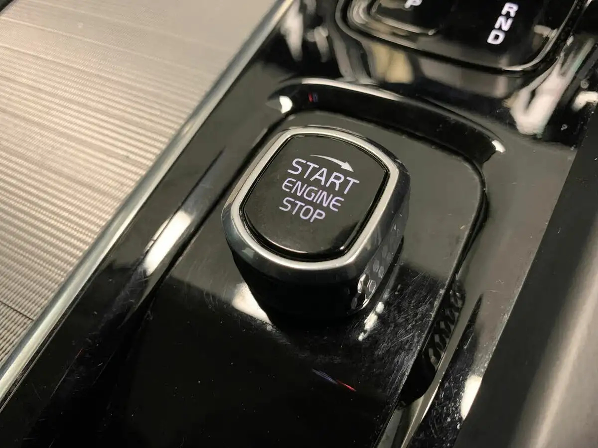2023-volvo-xc60-20-b5-plus-big-23
