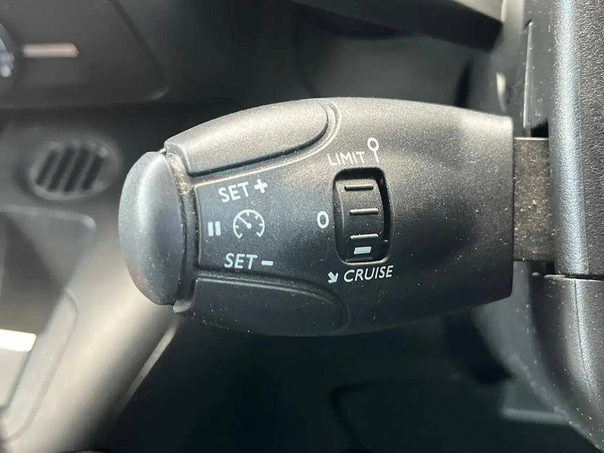 2021-citroen-berlingo-15bluehdi-1000-driver-100pseu6dt-e-ss-big-23