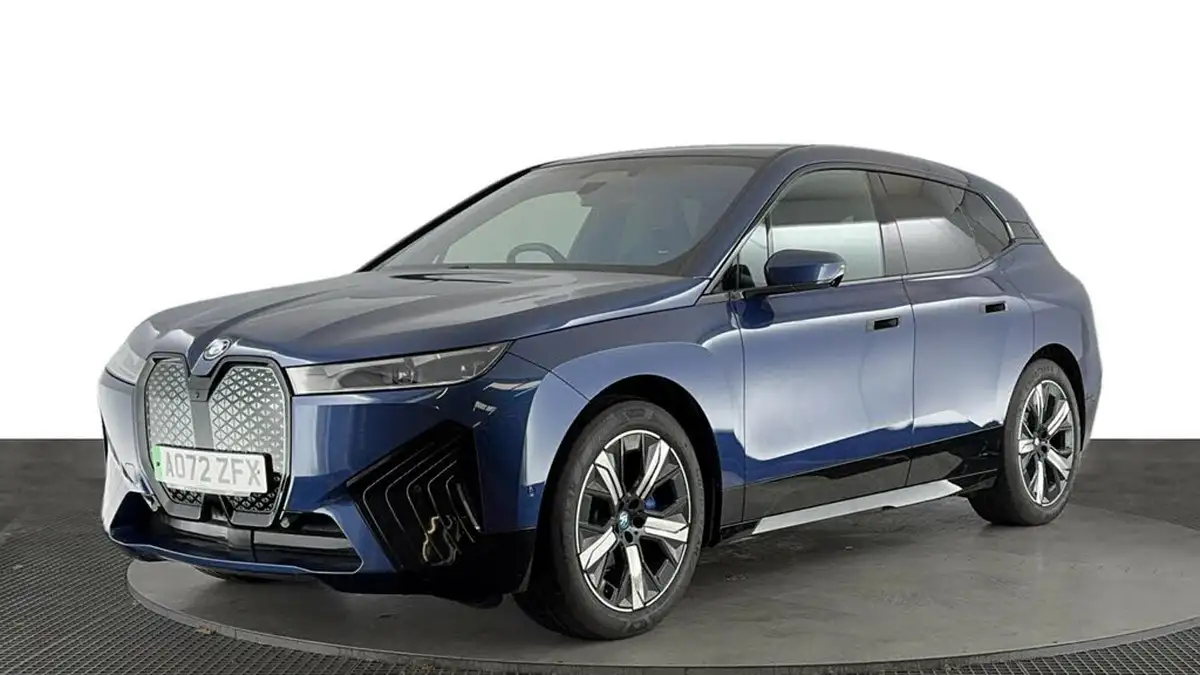 2022-bmw-ix-e-xdrive-40-m-sport-edition-big-0