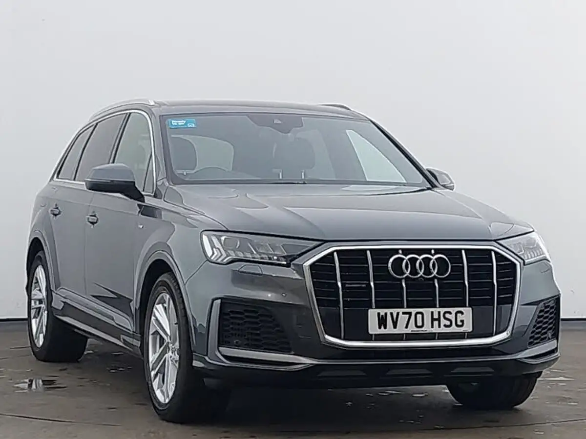 2020-audi-q7-30-55-tfsi-e-s-line-big-0