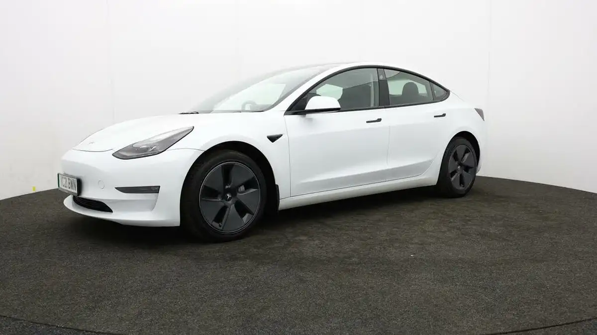 2021-tesla-model-3-e-long-range-4x4-big-62