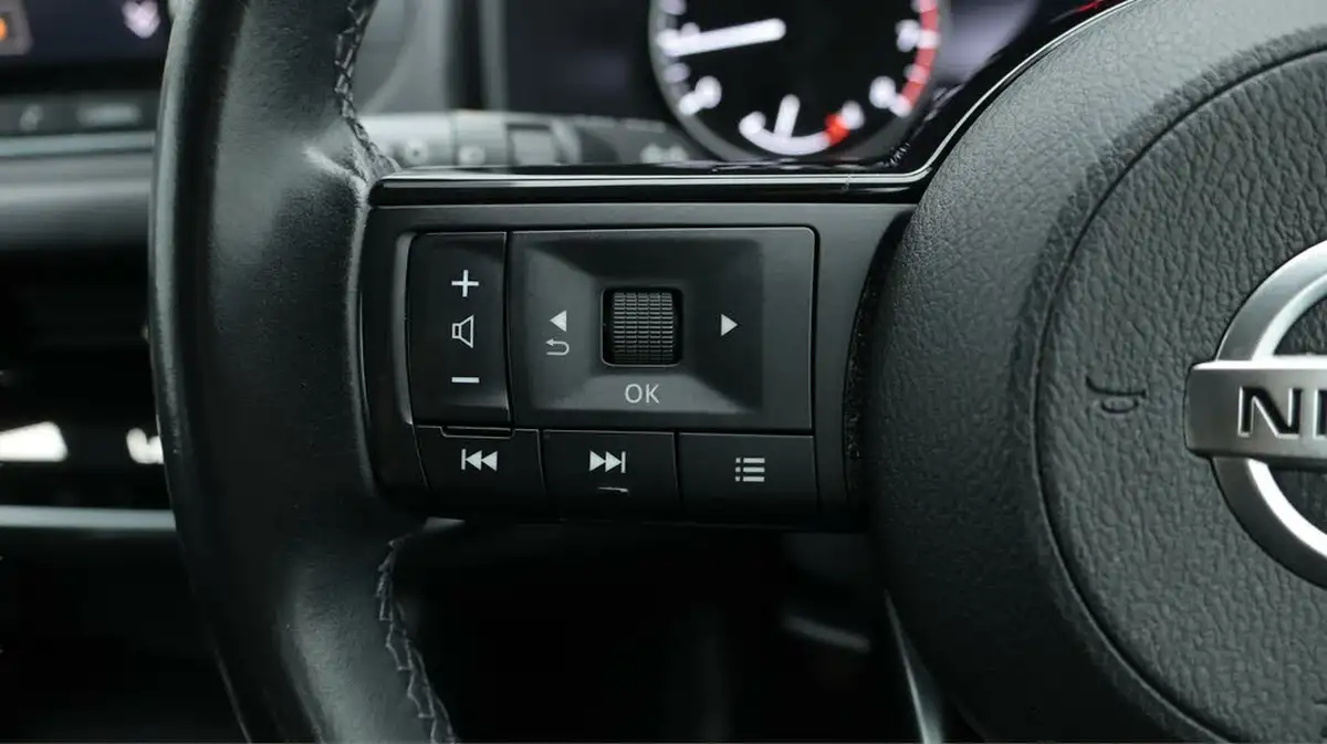 2022-nissan-qashqai-13-dig-t-acenta-premium-140ps-big-22