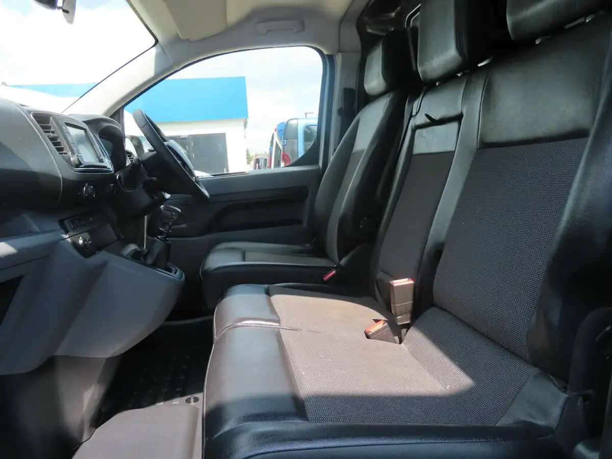 2019-citroen-dispatch-16bluehdi-x-m-1000-115pseu6-ss-big-34