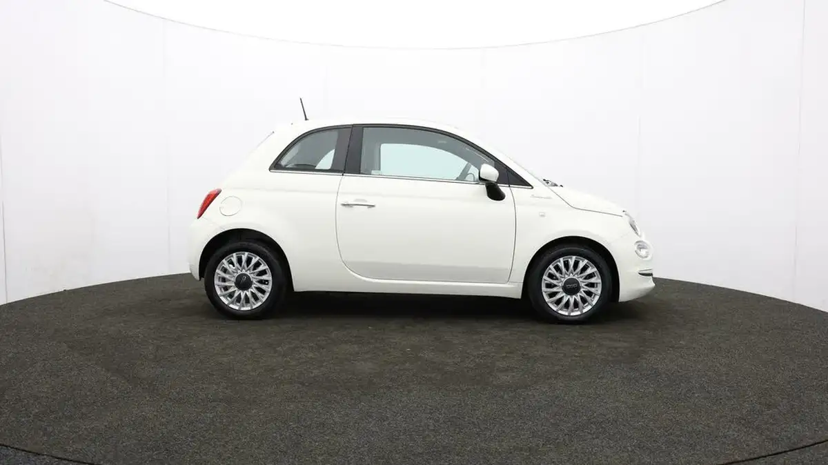 2021-fiat-500-10-dolcevita-big-39