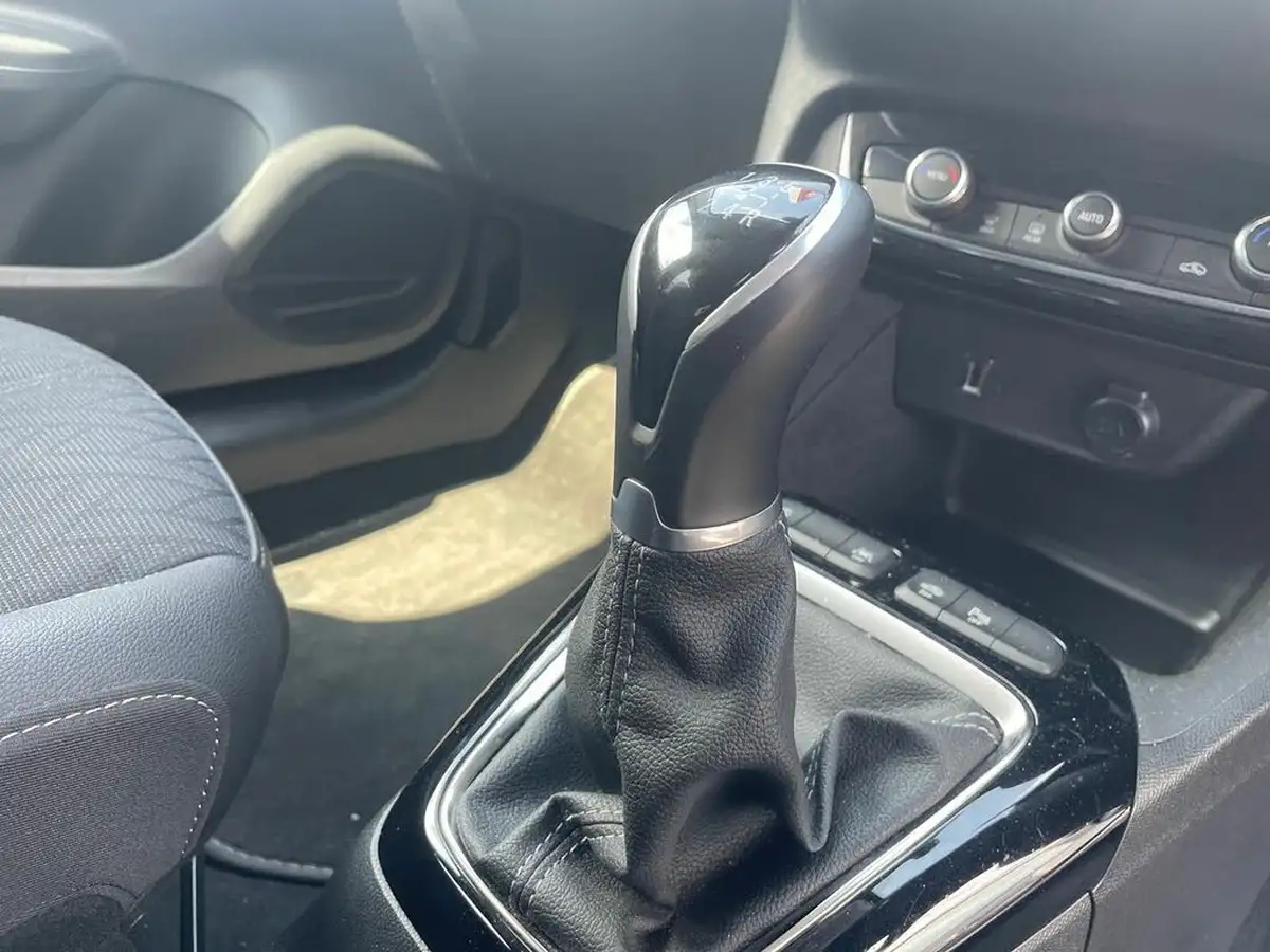 2022-vauxhall-corsa-12i-elite-edition-big-18