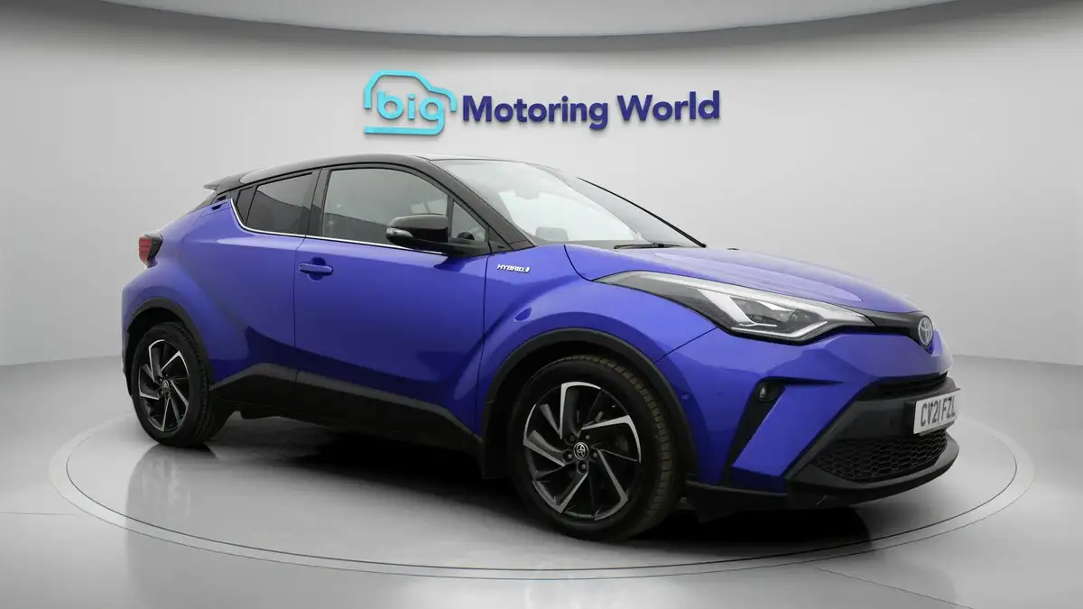 2021-toyota-c-hr-18-vvt-i-dynamic-big-0