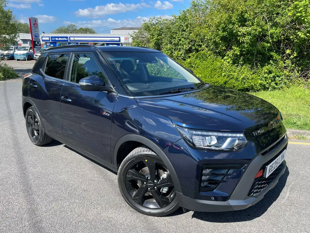 2025-kgm-ssangyong-tivoli-15-k40-big-0