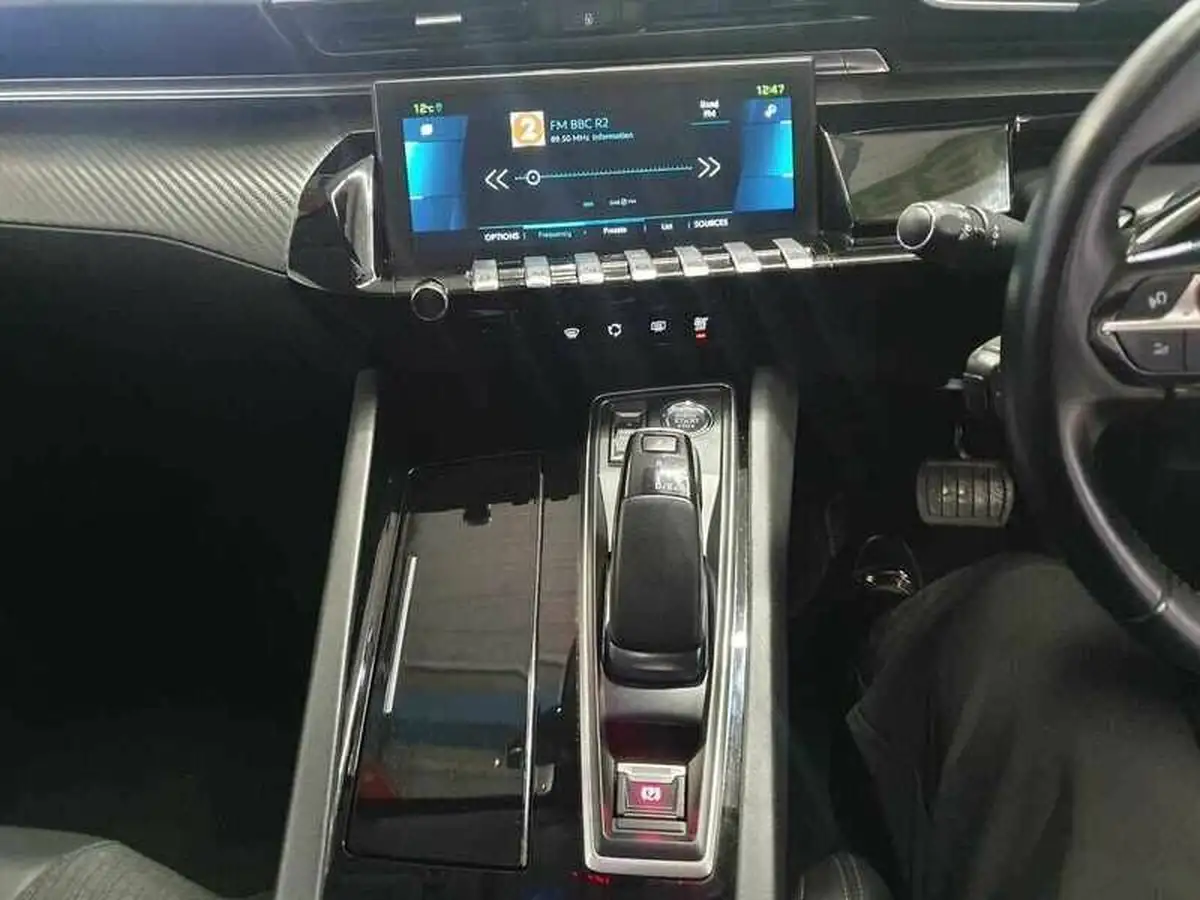 2021-peugeot-508-16-puretech-allure-225bhp-hybrid-e-eat8-big-17