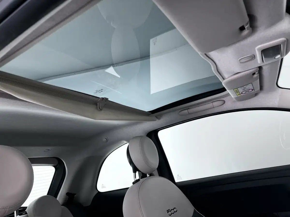 2016-fiat-500-12-lounge-dualogic-big-24