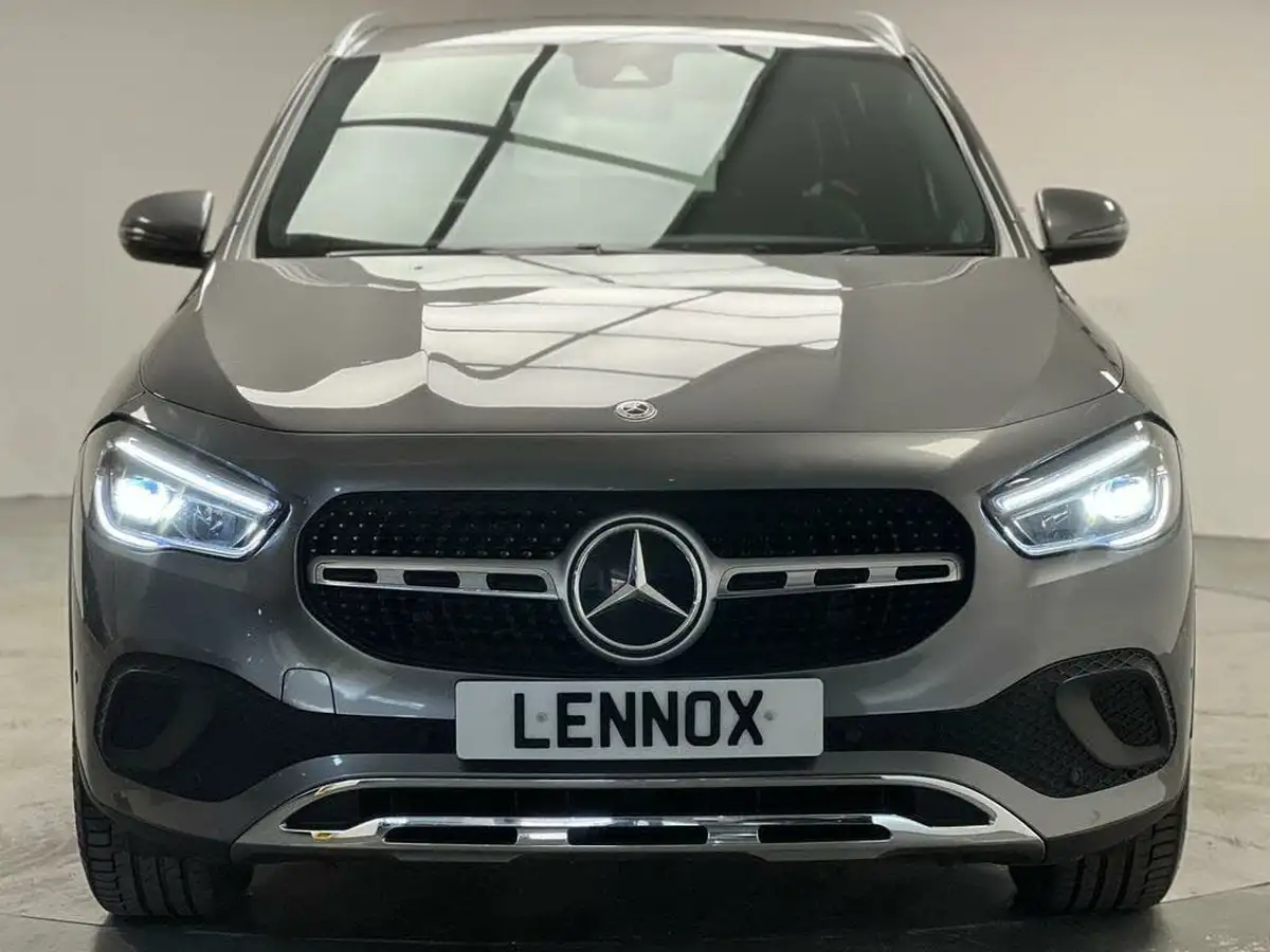 2023-mercedes-benz-gla-class-13-gla-200-sport-executive-station-wagon-big-2