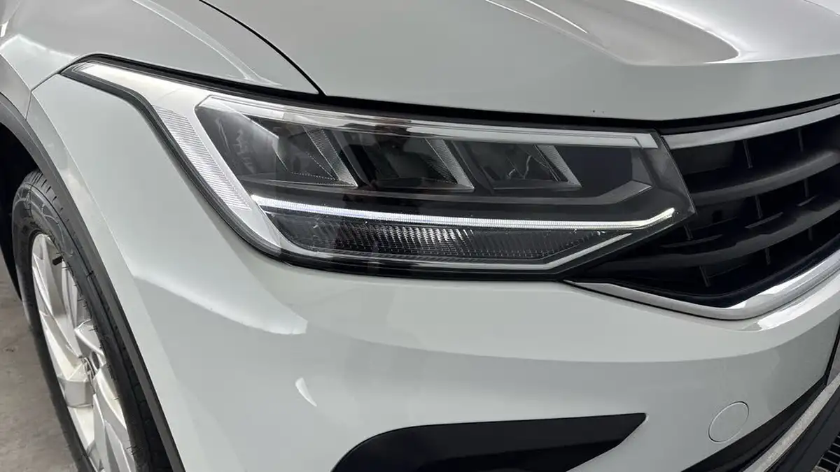 2021-volkswagen-tiguan-15-tsi-life-150ps-dsg-big-21