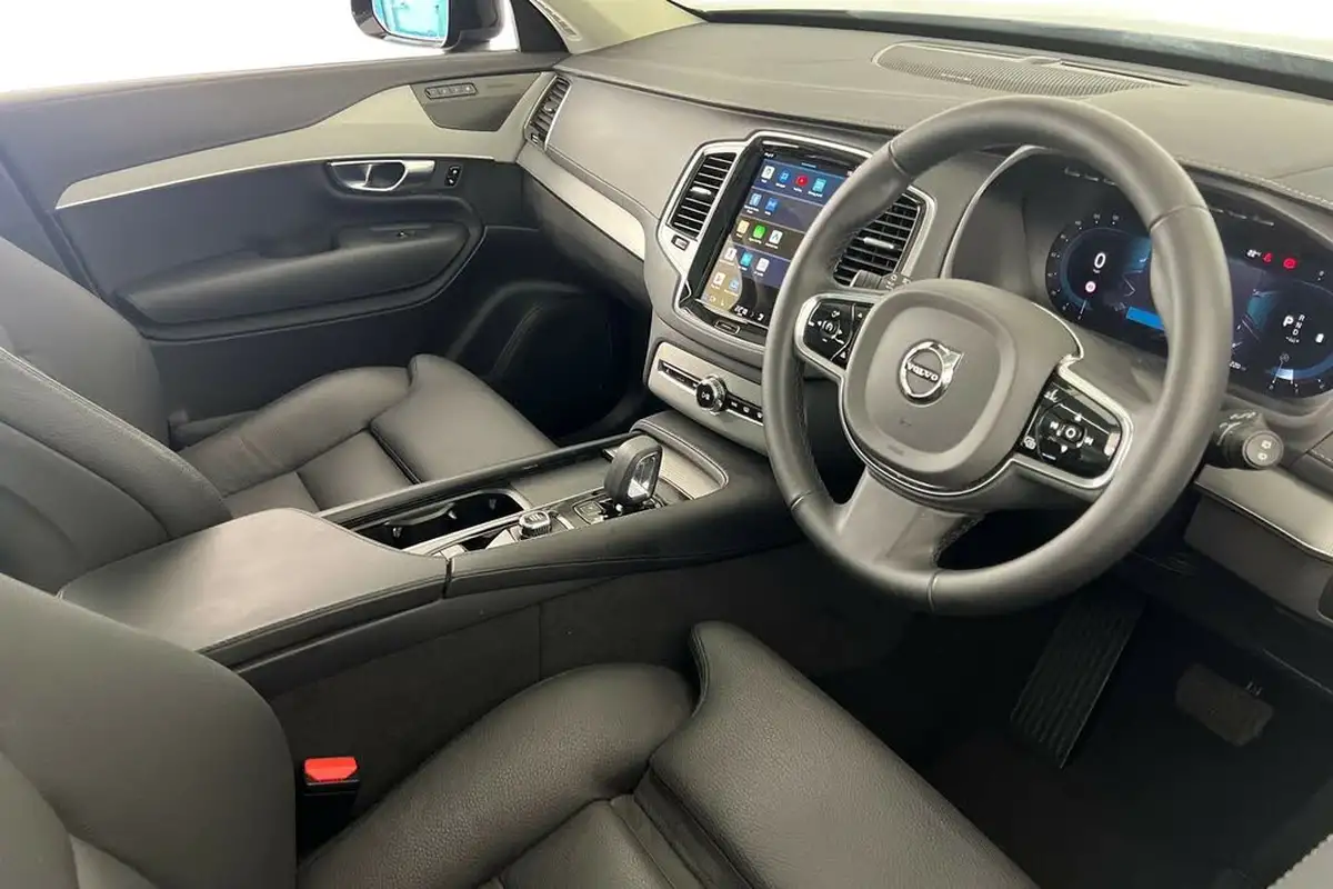 2024-volvo-xc90-20-b5-plus-big-9