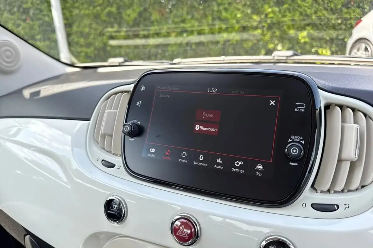 2019-fiat-500-12-lounge-ss-dualogic-big-43