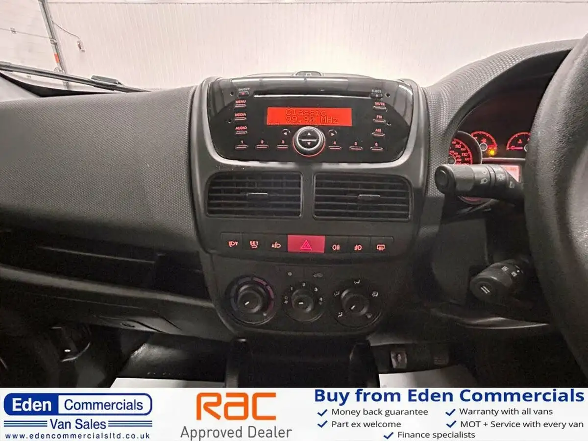 2021-fiat-doblo-cargo-16td-l2h1-maxi-tecnico-105bhpeu6dt-panel-van-big-14