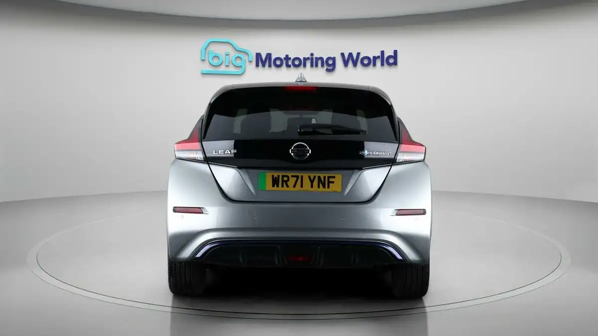 2022-nissan-leaf-e-n-connecta-big-6