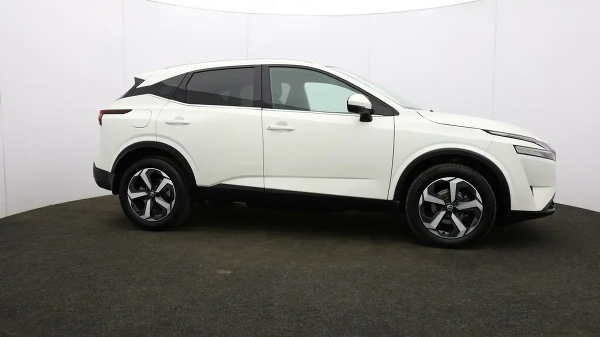 2021-nissan-qashqai-13-dig-t-premiere-edition-158ps-x-tronic-big-42
