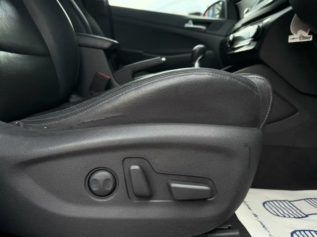 2016-hyundai-tucson-20crdi-blue-drive-premium-big-12