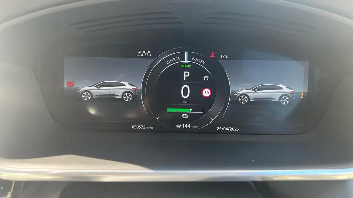 2019-jaguar-i-pace-ev400-se-big-15