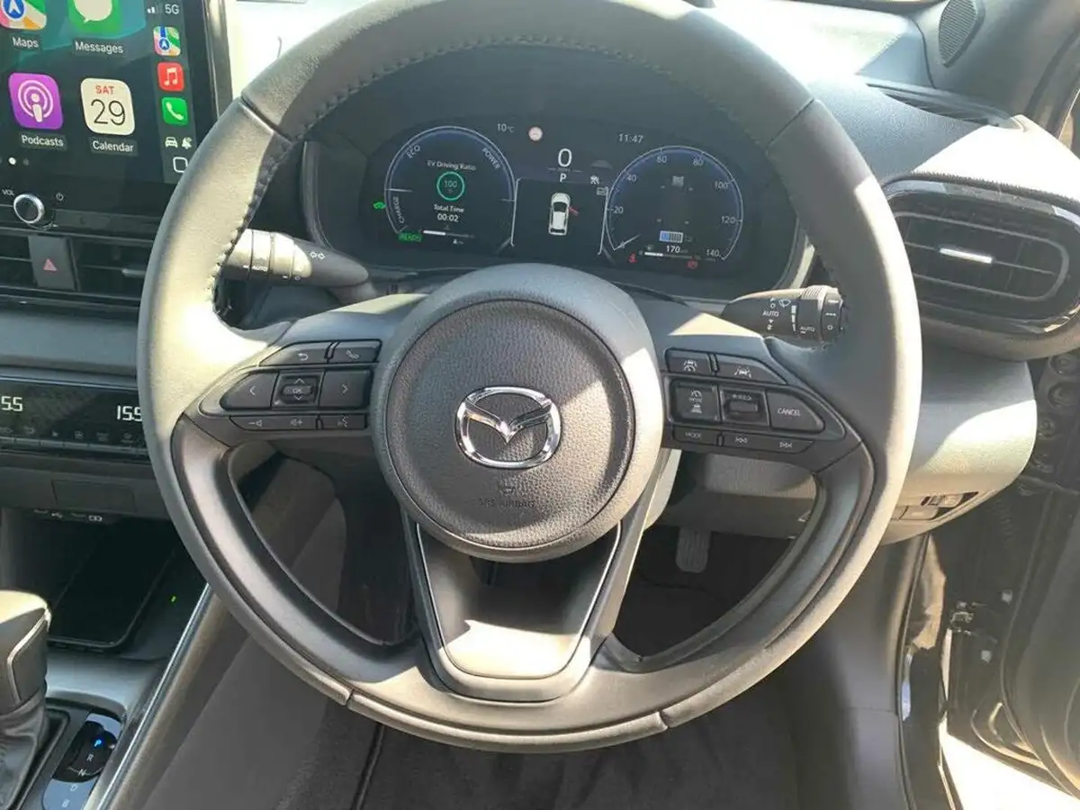 2025-mazda-mazda2-15-homura-plus-big-17