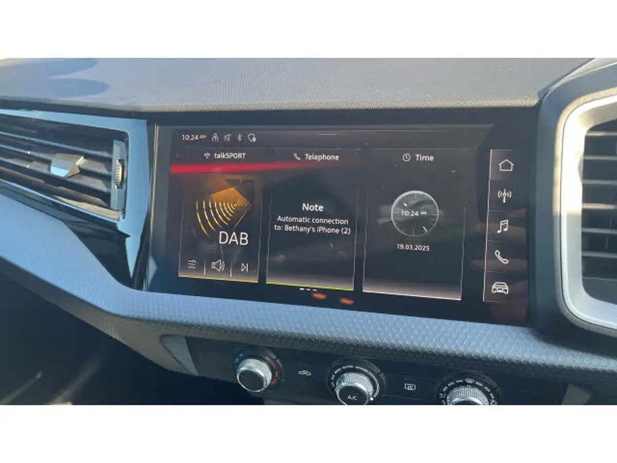 2022-audi-a1-10-30-tfsi-sport-s-tronic-big-11