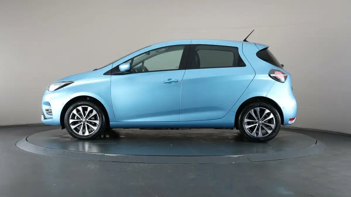 2022-renault-zoe-e-gt-line-big-3