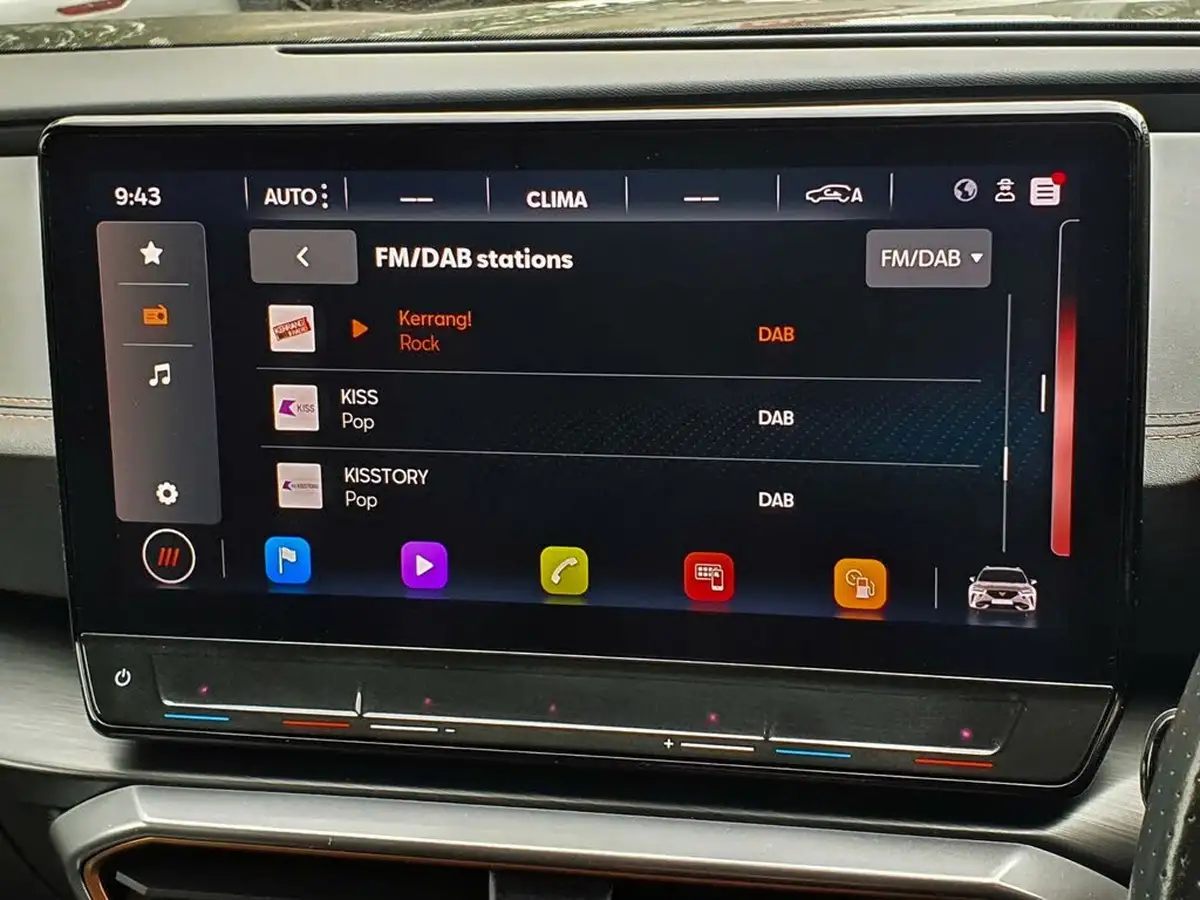 2021-cupra-formentor-14-e-hybrid-vz1-big-28