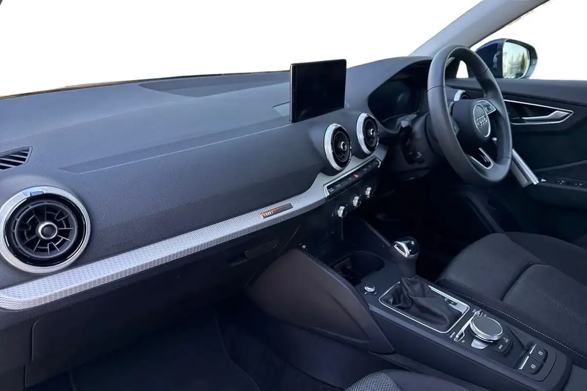 2024-audi-q2-15-35-tfsi-sport-s-tronic-big-14