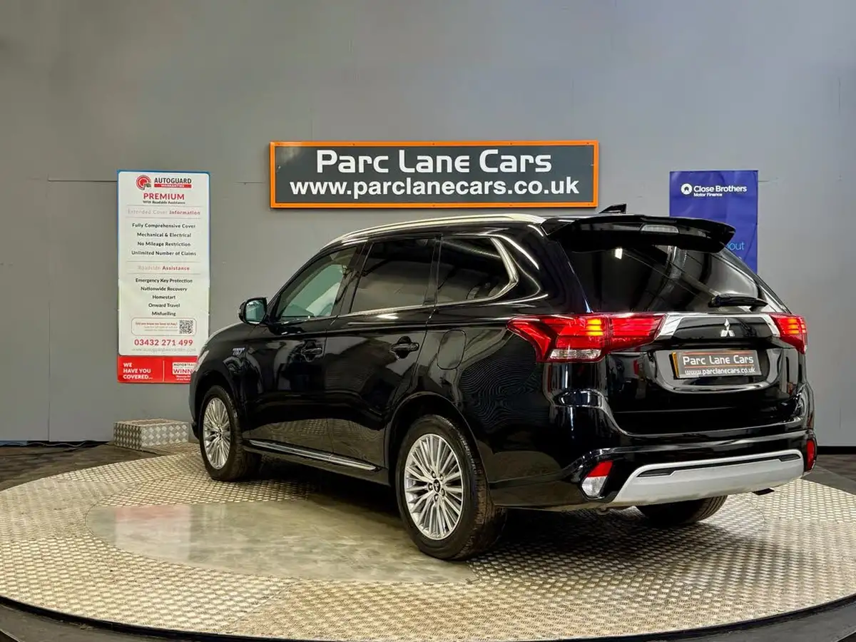 2020-mitsubishi-outlander-24-reflex-plus-commercial-big-5