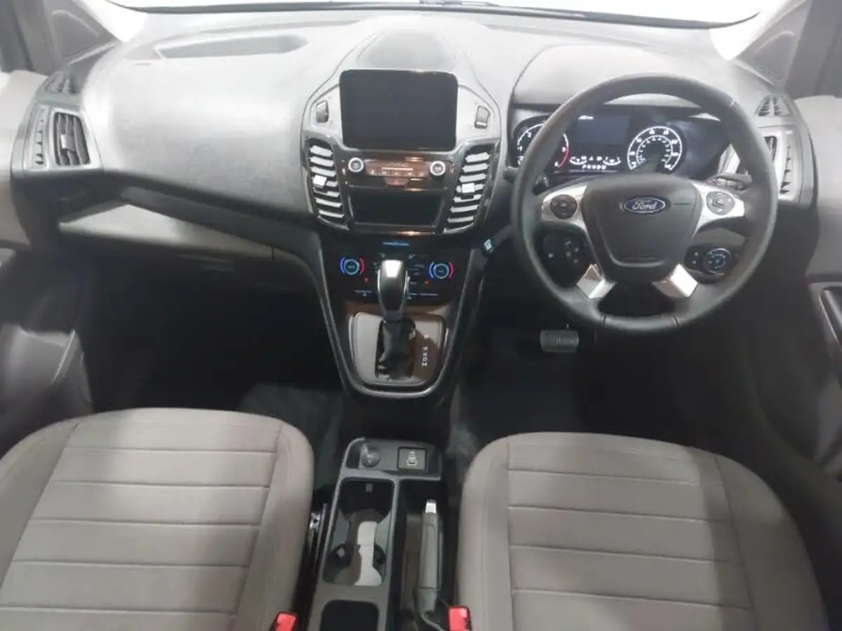 2022-ford-tourneo-connect-15-titanium-120ps-ecoblue-1499cc-powershift-big-2