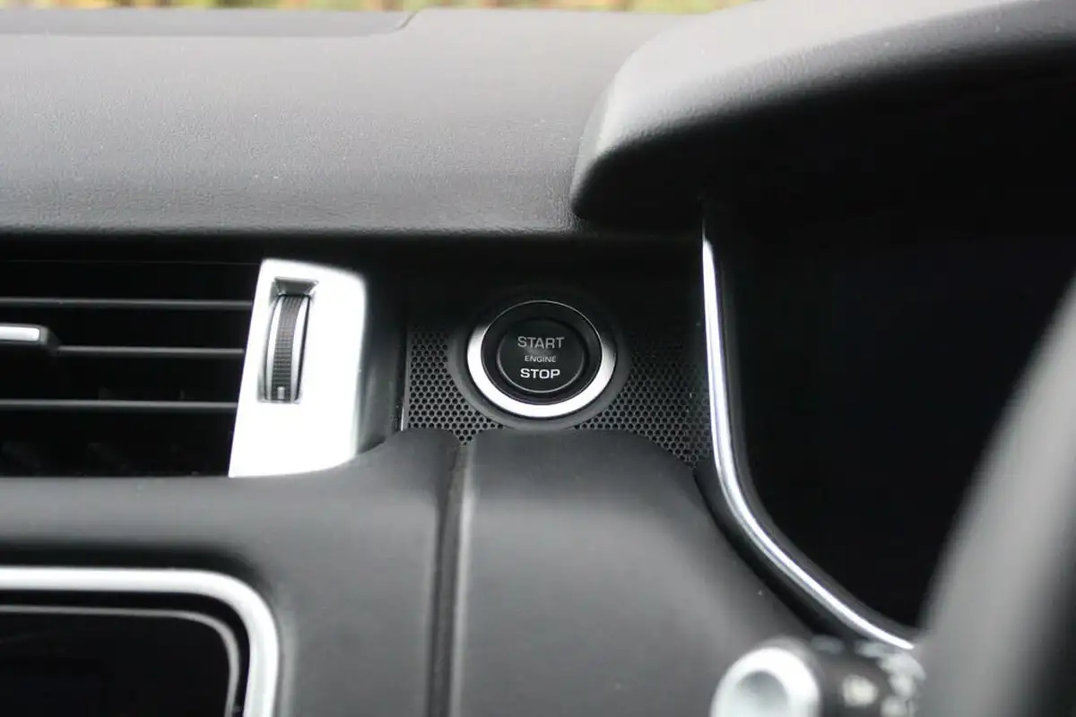 2019-land-rover-range-rover-sport-30-sdv6-hse-dynamic-big-35