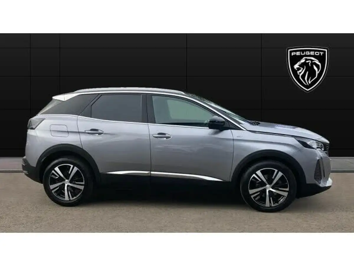 2022-peugeot-3008-suv-12-puretech-gt-big-4