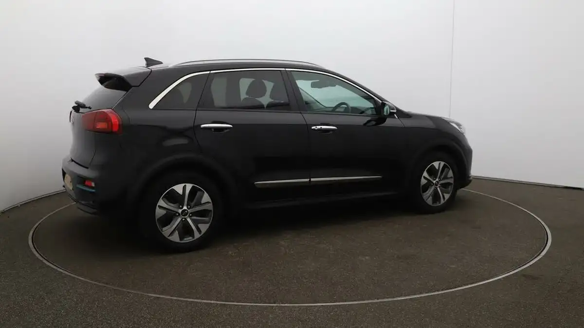 2020-kia-e-niro-ev-4-big-46