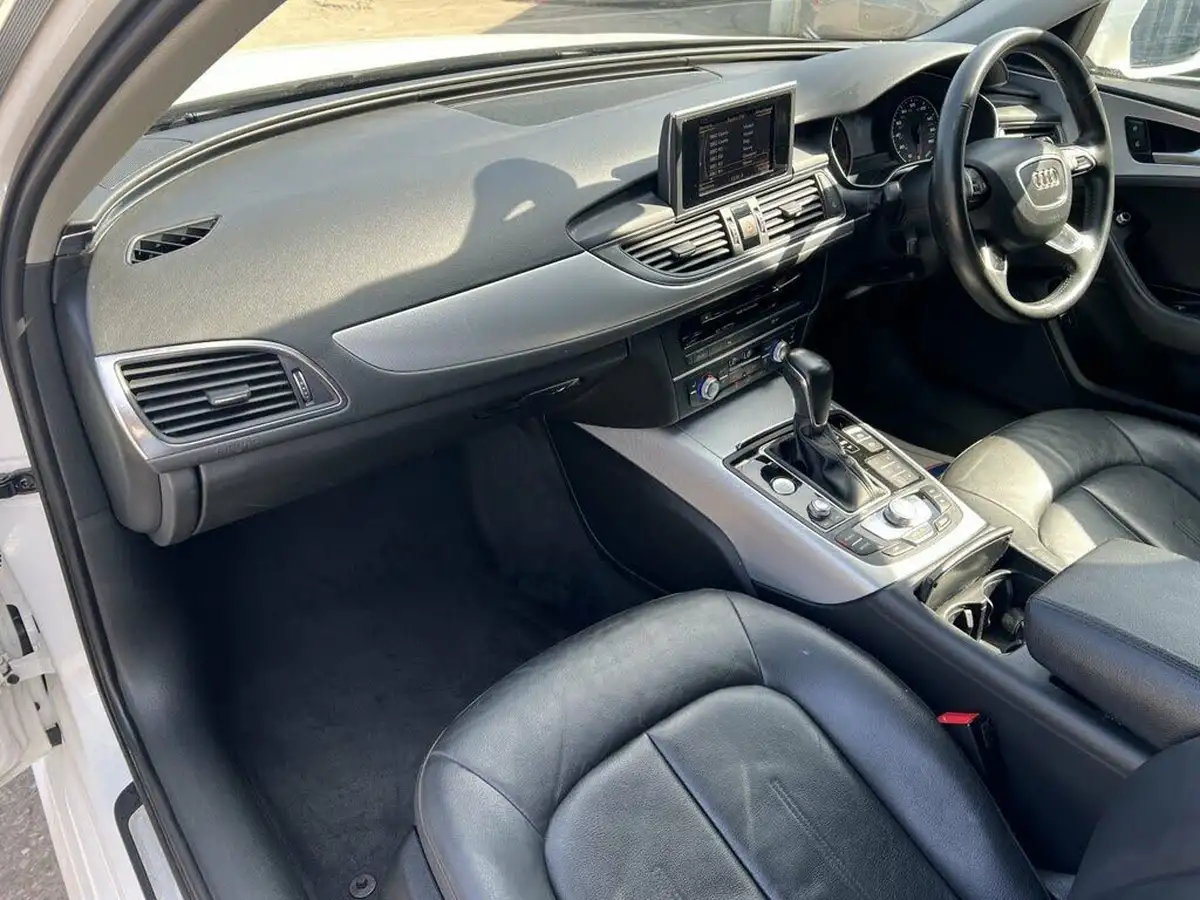 2018-audi-a6-avant-18-tfsi-se-executive-big-24