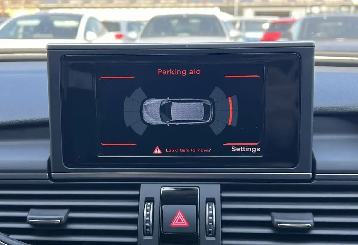 2018-audi-a6-avant-18-tfsi-se-executive-big-52