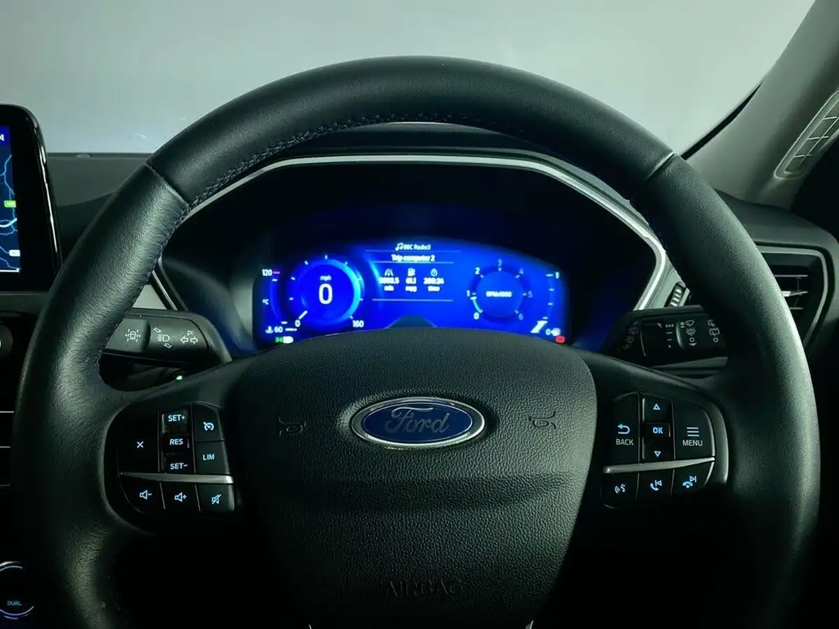 2021-ford-kuga-15-titanium-edition-big-21