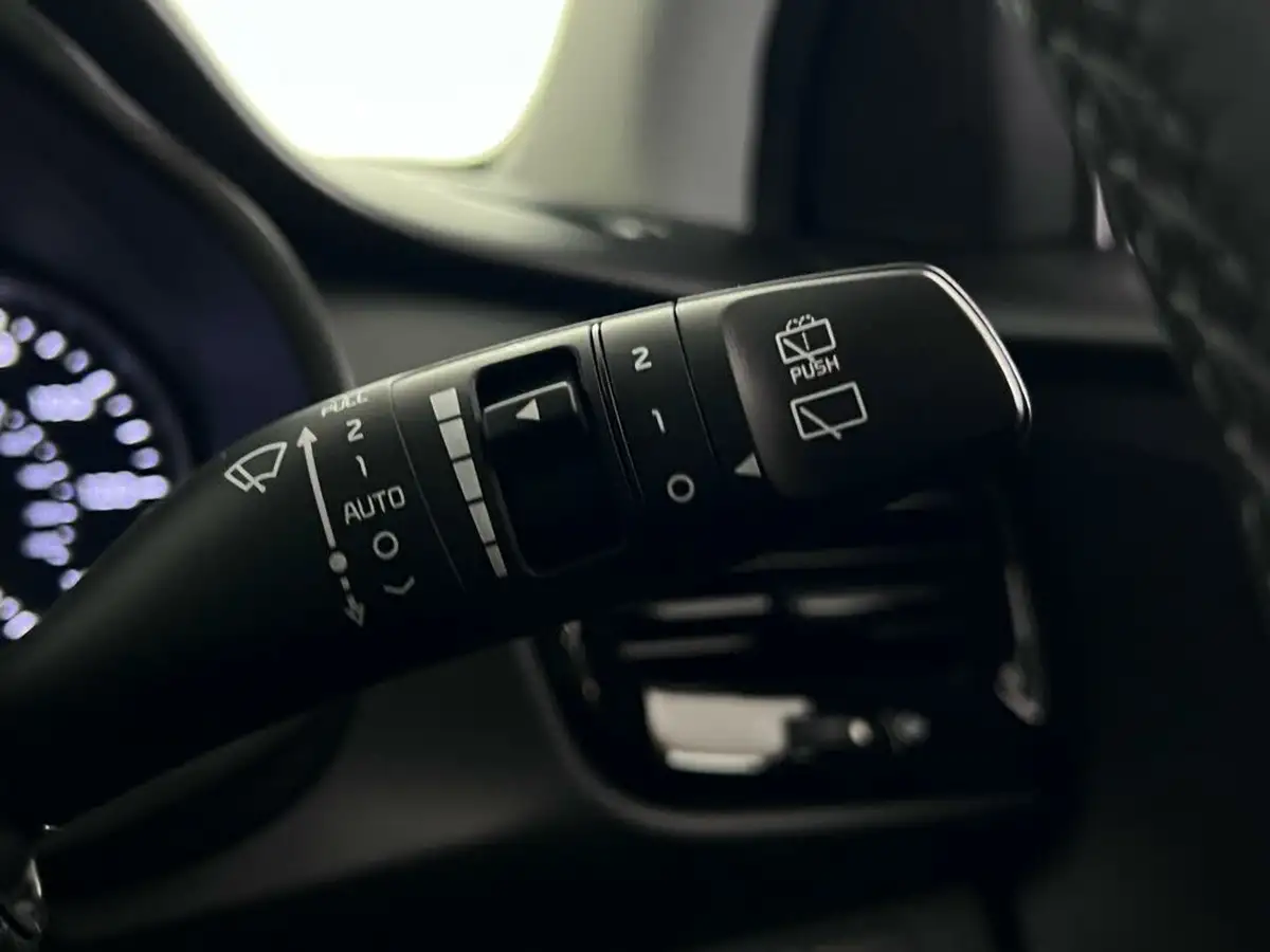 2018-kia-rio-14-3-big-25