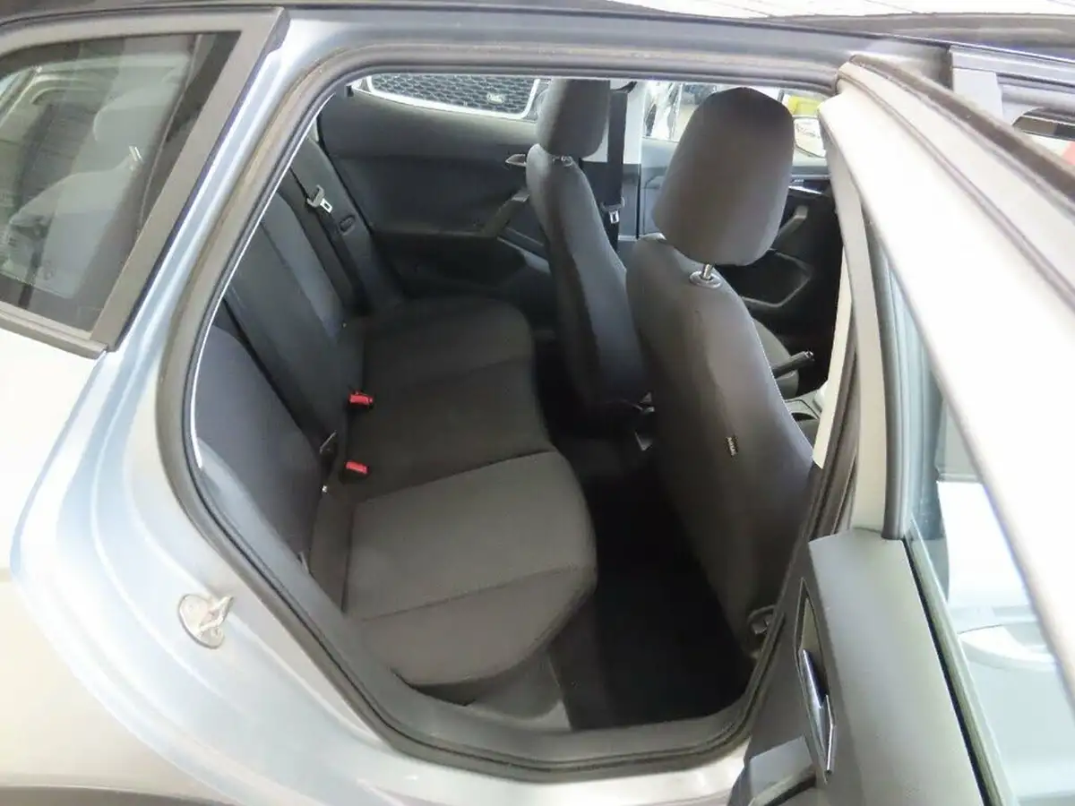 2023-seat-arona-10-tsi-evo-se-technology-big-12
