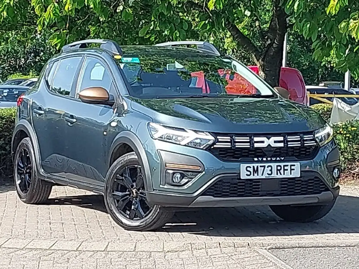 2023-dacia-sandero-stepway-big-0