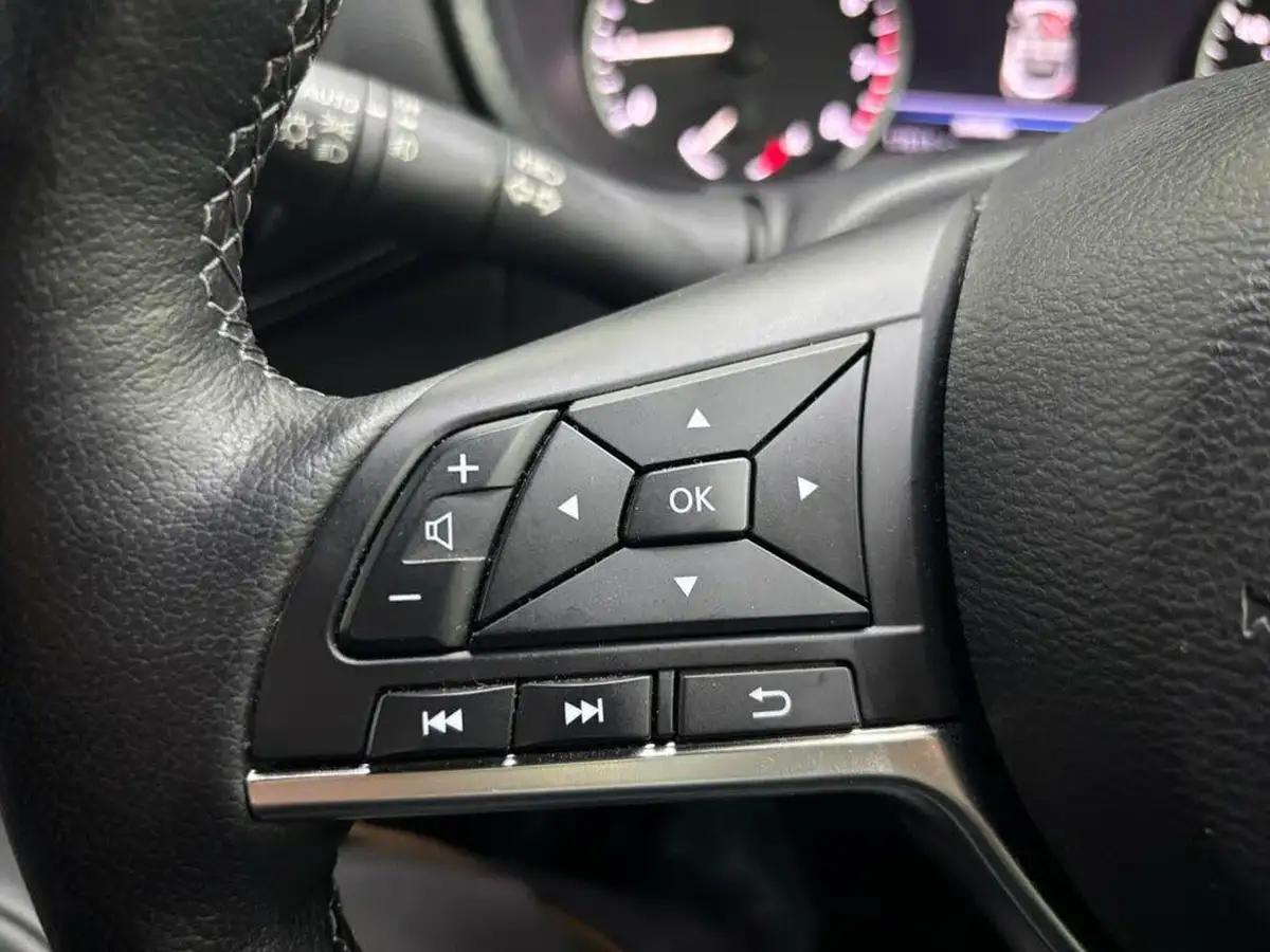 2023-nissan-juke-10-dig-t-tekna-big-22