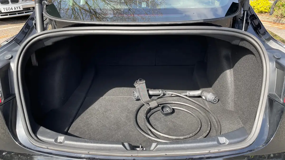 2021-tesla-model-3-e-long-range-awd-big-14