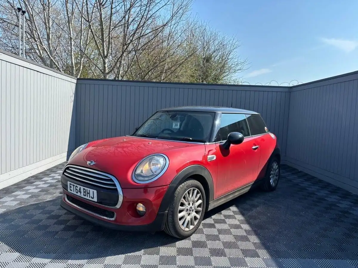2015-mini-cooper-15-cooper-3d-big-0