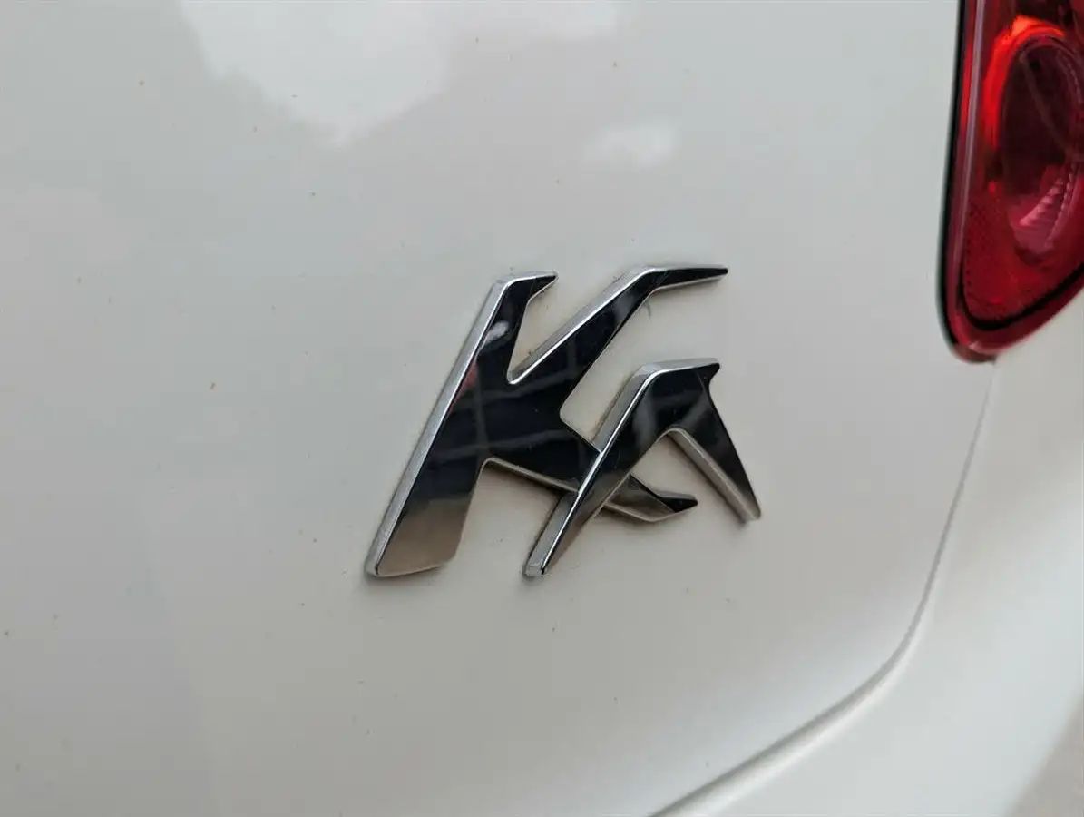 2014-ford-ka-12-metal-big-22