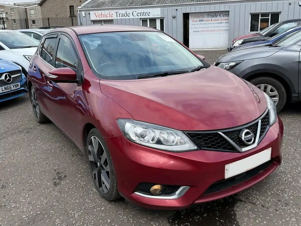 2016-nissan-pulsar-15dci-tekna-big-0