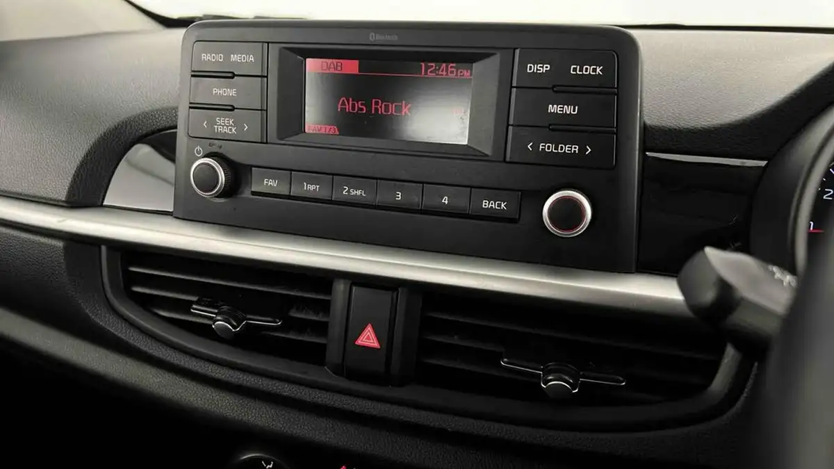 2023-kia-picanto-10-2-auto-seq-big-40