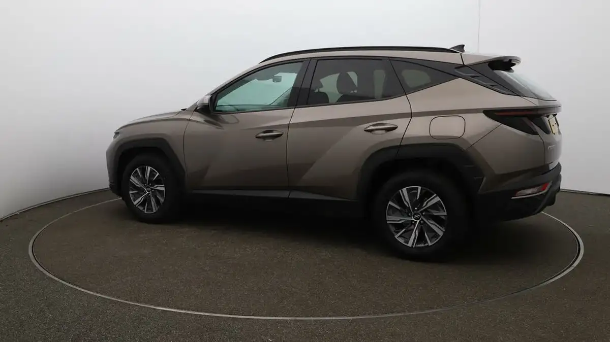 2022-hyundai-tucson-16-t-gdi-se-connect-150ps-big-45