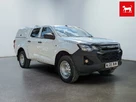 2025-isuzu-d-max-19td-dl40-small-0
