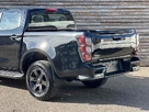 2025-isuzu-d-max-19td-v-cross-small-24