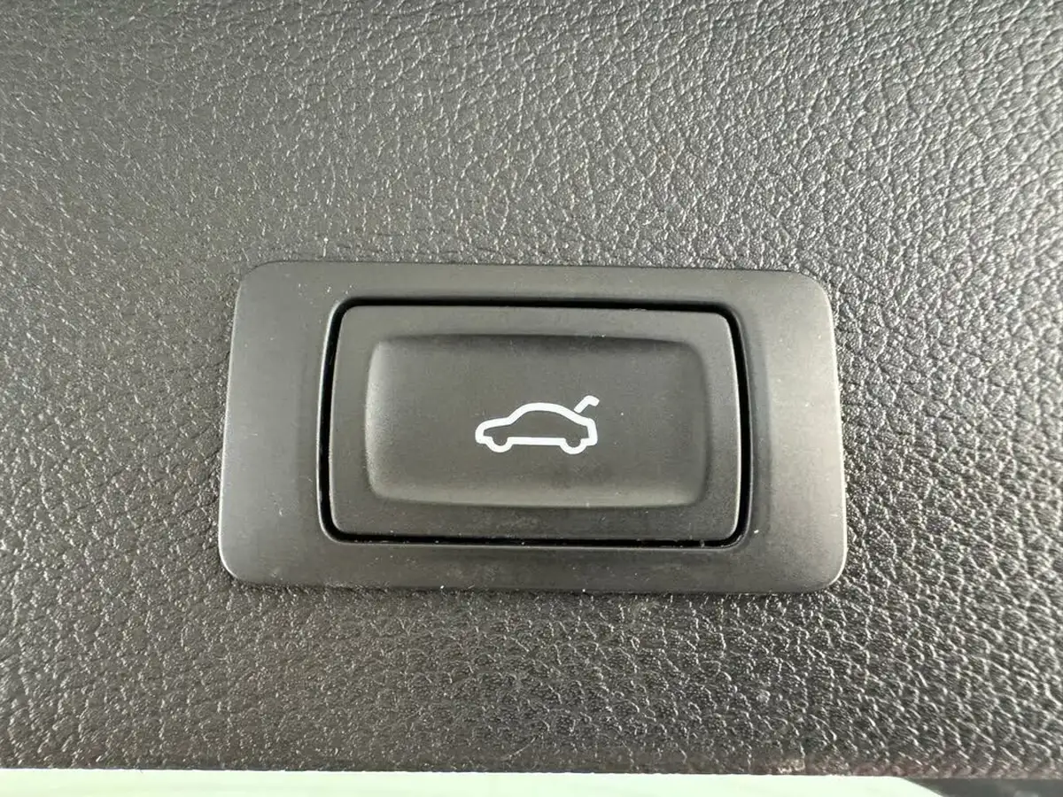 2019-audi-q2-16-30-tdi-s-line-big-14