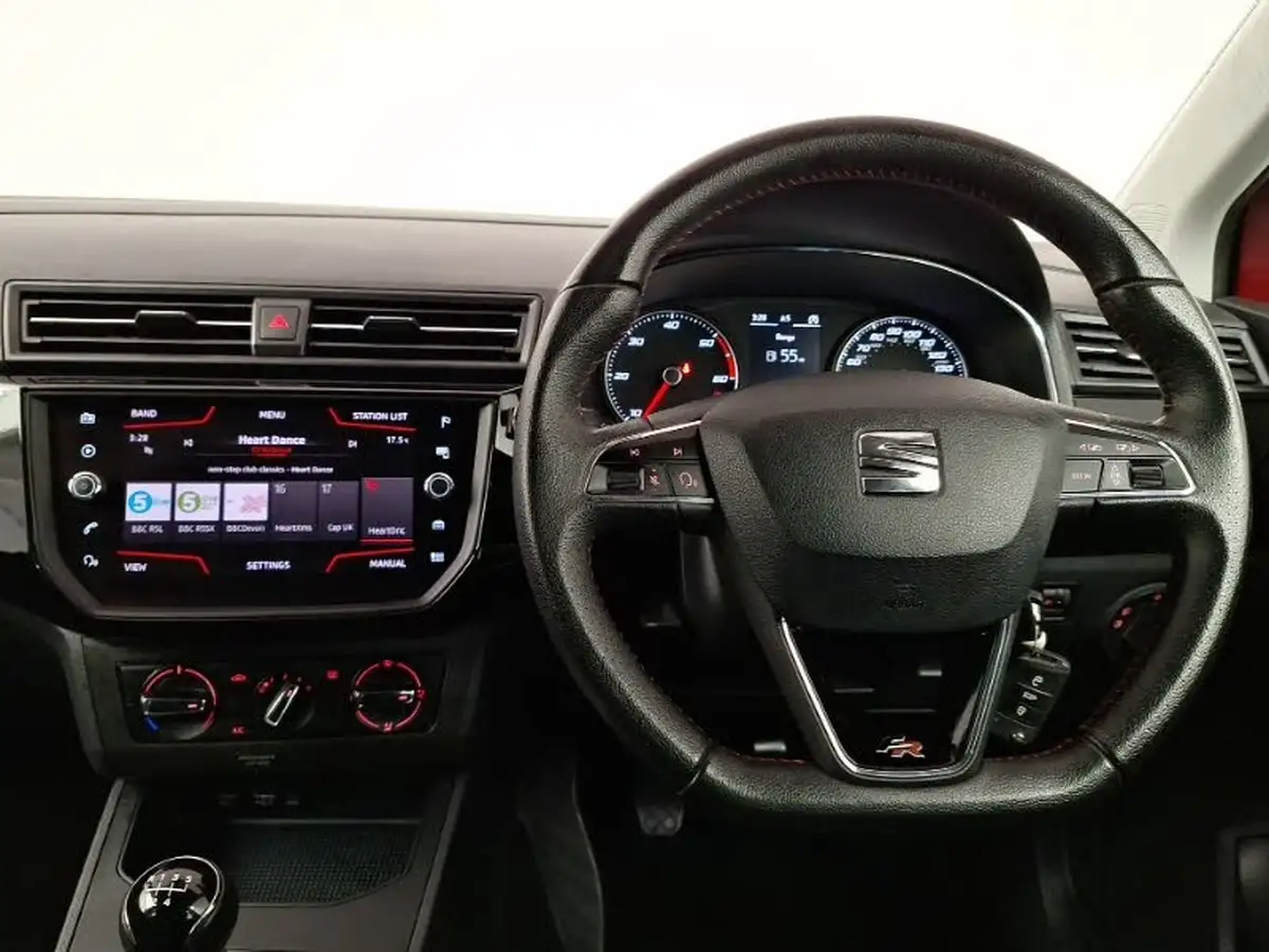 2018-seat-ibiza-16tdi-fr-big-6