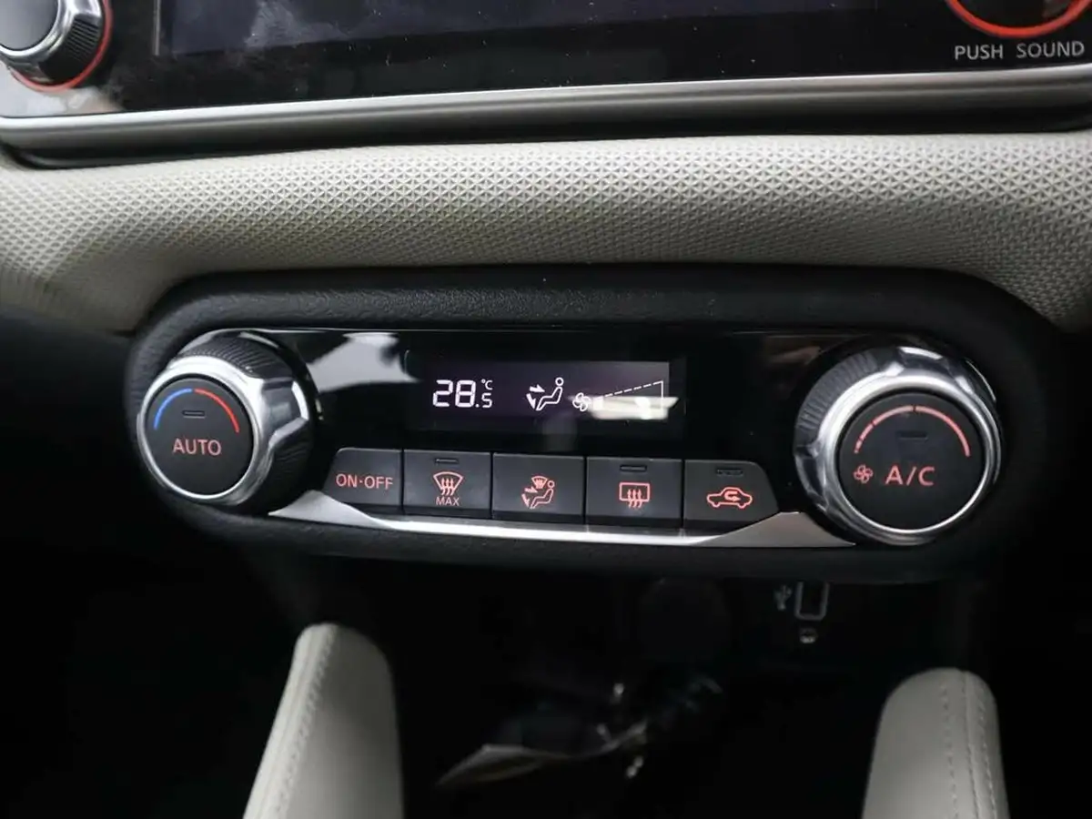 2019-nissan-micra-10-ig-t-acenta-vision-pack-big-15